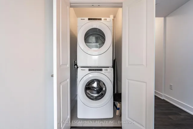 Additional image 20 of 450 Dundas St Unit 1111