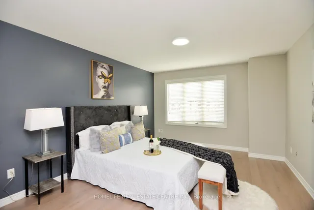 Additional image 26 of 71 Villadowns Tr