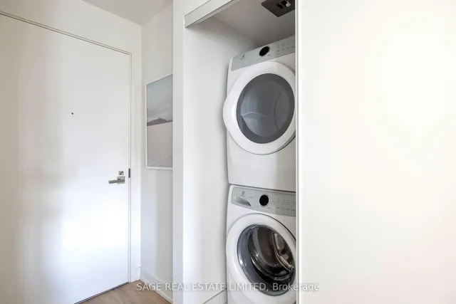 Additional image 21 of 50 Ordnance St Unit 1411