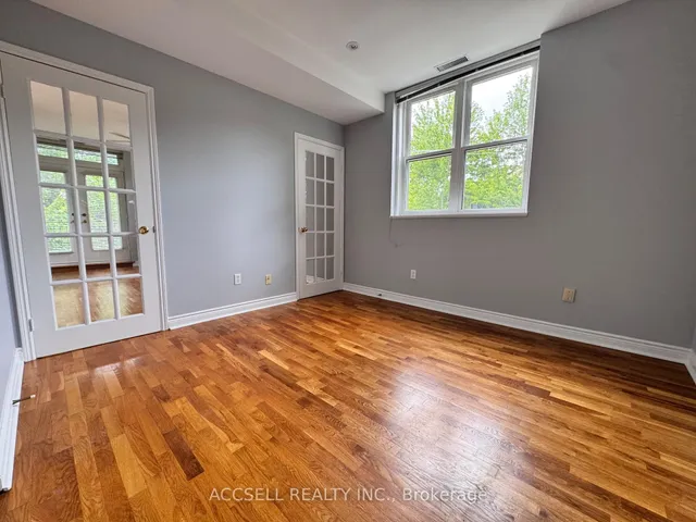 Additional image 11 of 15 Glen Manor Dr Unit 302