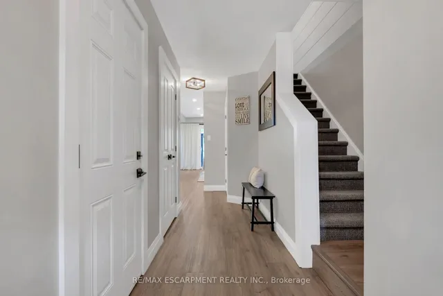 Additional image 22 of 15 Derby St Unit 4