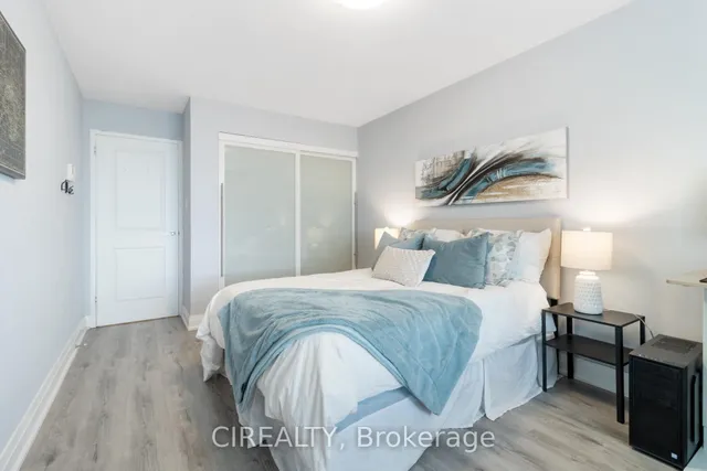 Additional image 28 of 511 The West Mall Unit 709