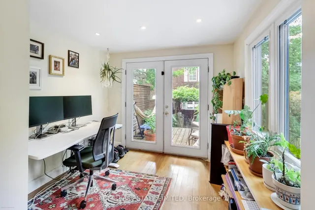 Additional image 19 of 17 Wyndham St