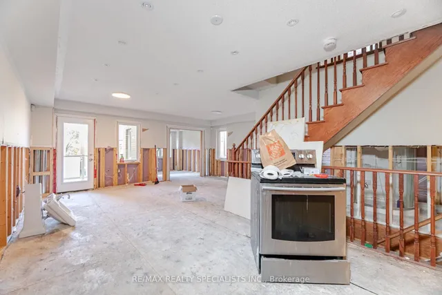 Additional image 14 of 33 Pringdale Gardens Circ