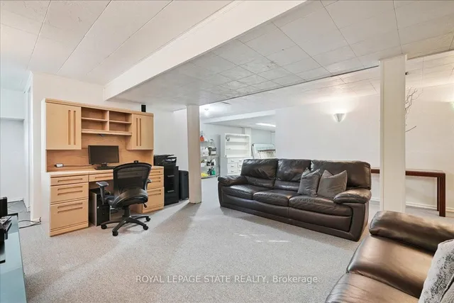 Additional image 36 of 16 Stella Crt