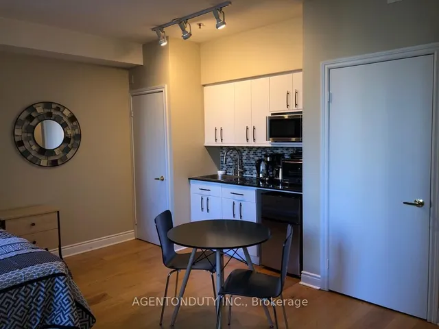 Additional image 4 of 73 Richmond St Unit 407