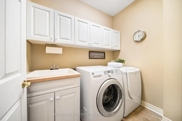 Additional image 28 of 4165 Stonebridge Cres