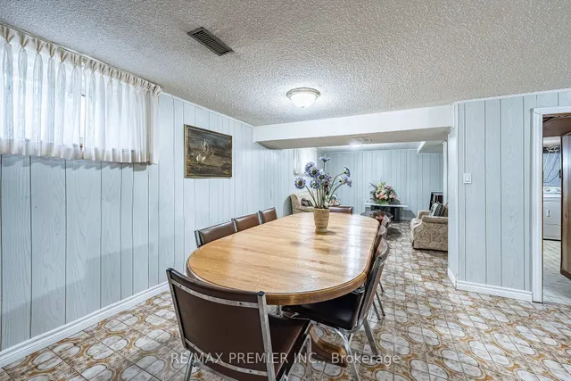 Additional image 14 of 22 Meadow Lane Ave