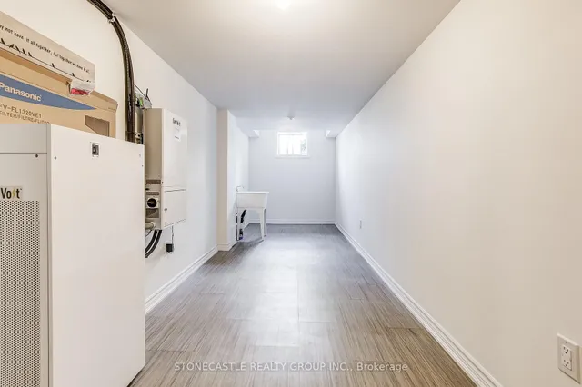 Additional image 32 of 526 Beam Crt