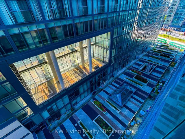 Additional image 34 of 36 Lisgar St Unit 1601