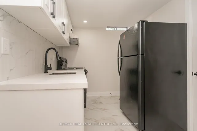 Additional image 35 of 29 Geraldine Crt