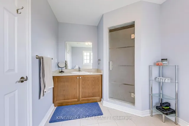 Additional image 31 of 423 Cedric Terr