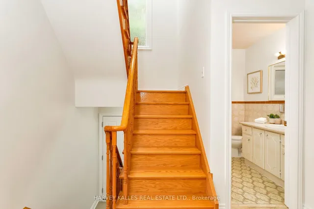 Additional image 21 of 196 Prince Edward Dr