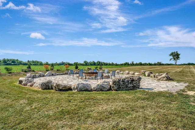 Additional image 49 of 8301 Leeming Rd