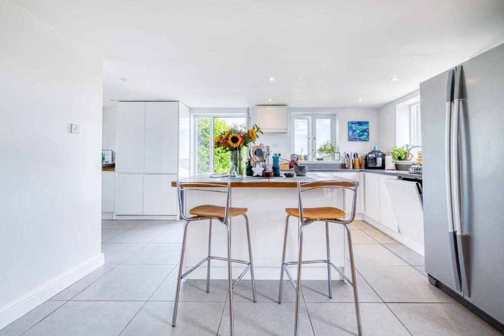 Additional image 7 of Quiet country setting