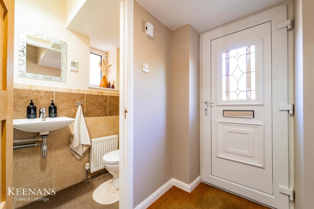 Additional image 19 of Windsor Close, Read