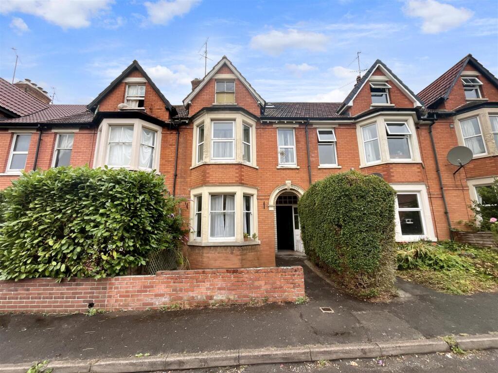 Crofton Park, Yeovil