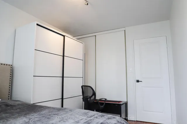 Additional image 19 of 10 Edgecliff Gfwy Unit 617