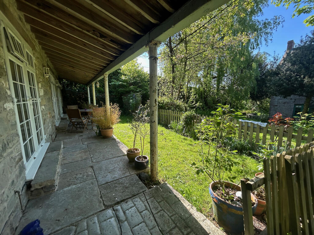 Additional image 7 of Tor Court, Coursing Batch, Glastonbury