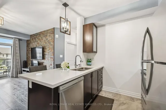 Additional image 10 of 101 Shoreview Pl Unit 216