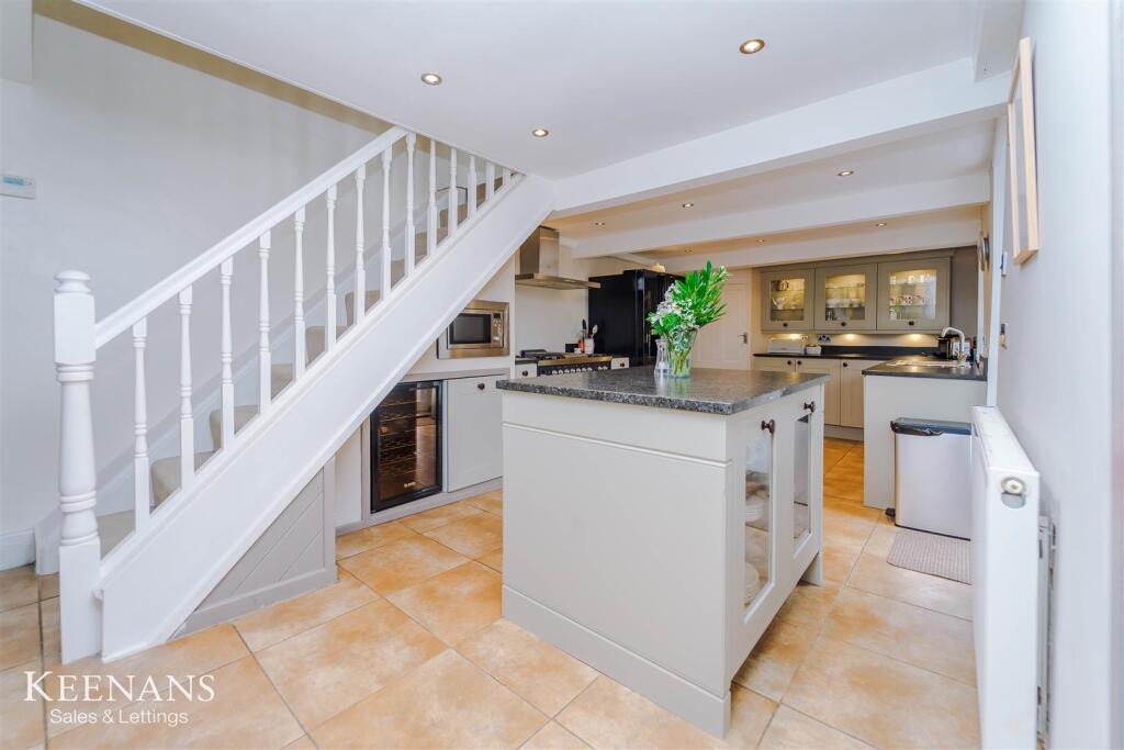 Additional image 2 of Lovely Hall Lane, Salesbury