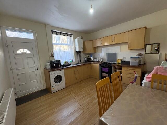 Additional image 10 of Bar Street, Burnley, BB10