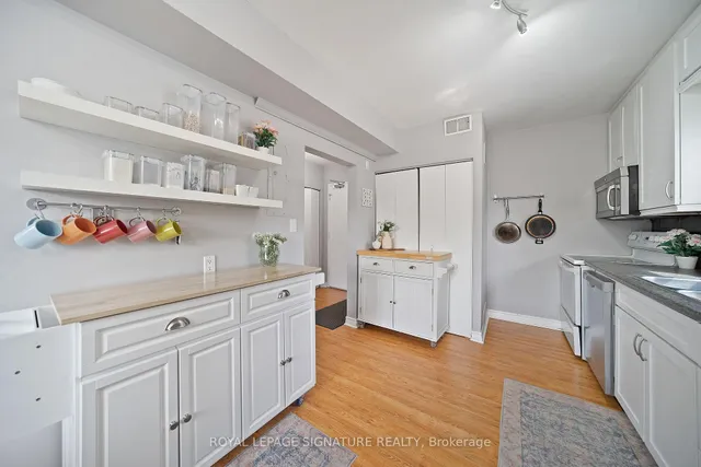 Additional image 9 of 2027 Bluefields Dr Unit 2