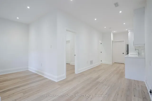 Additional image 41 of 106 Park St