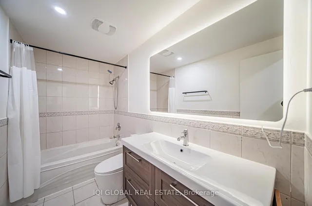 Additional image 34 of 1270 Gainsborough Dr Unit 72