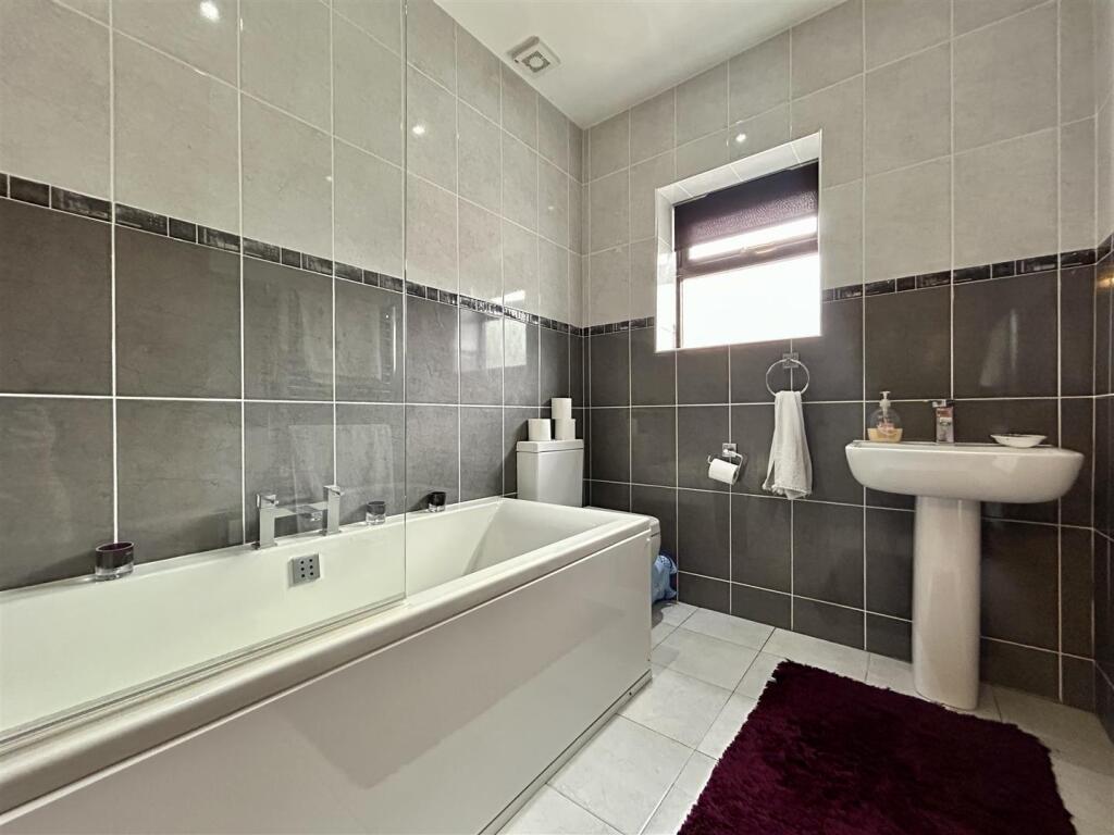 Additional image 18 of Uffmoor Lane, Halesowen