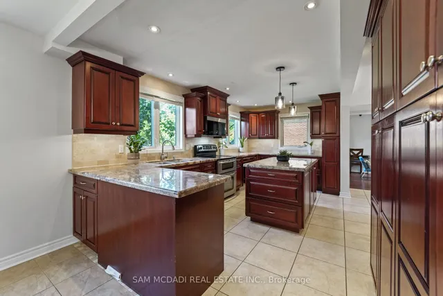 Additional image 11 of 138 Elgin Dr