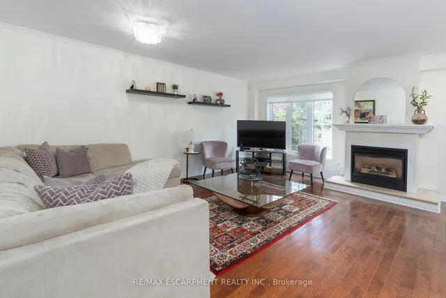 Additional image 4 of 3333 New St Unit 74