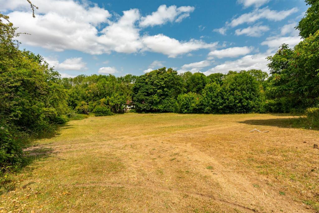 Additional image 25 of Danesbury Park Road, Welwyn