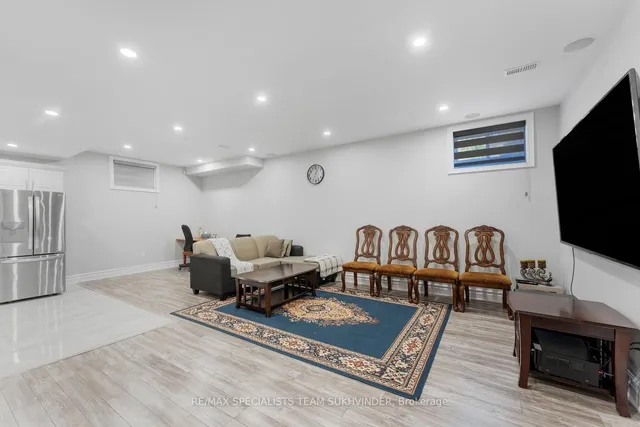 Additional image 35 of 4 Rockton Crt