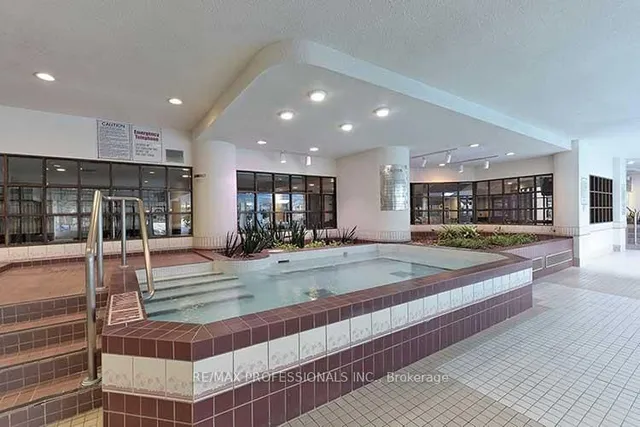 Additional image 33 of 1300 Islington Ave Unit 702