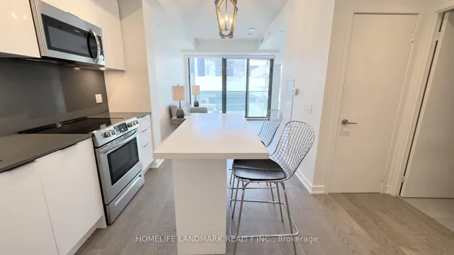 Additional image 6 of 25 Richmond St Unit 2707