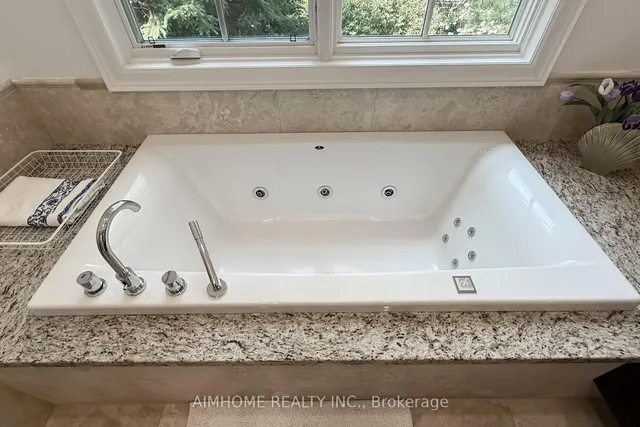 Additional image 19 of 278 Wedgewood Dr