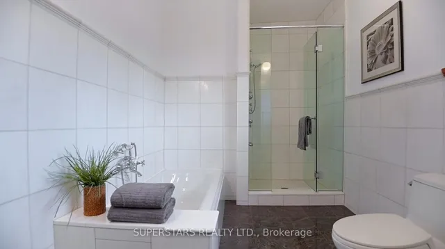 Additional image 25 of 51 Abitibi Ave