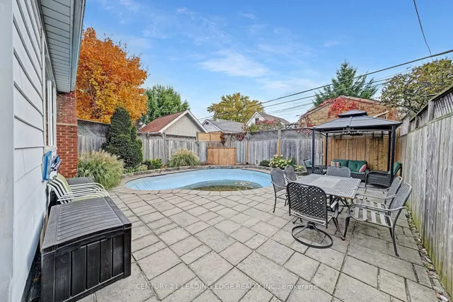 Additional image 19 of 215 Wexford Ave