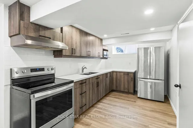 Additional image 30 of 326 East 19th St