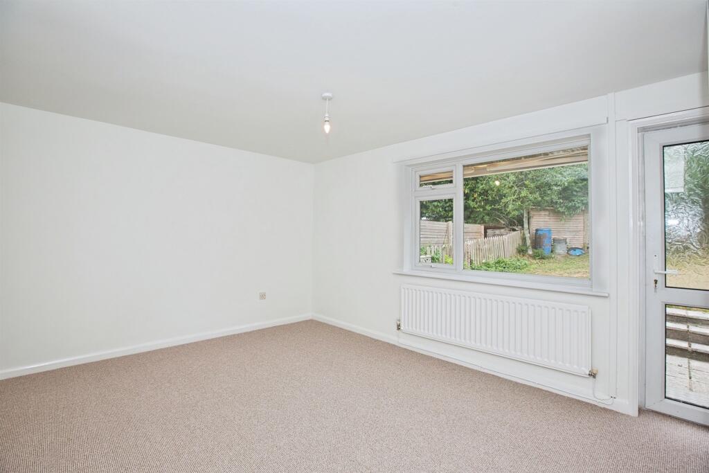 Additional image 19 of Folly Fields, Yeovil