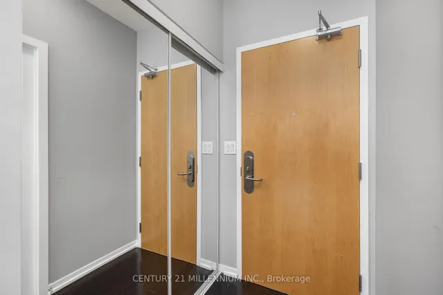 Additional image 12 of 65 Bremner Blvd Unit 4503