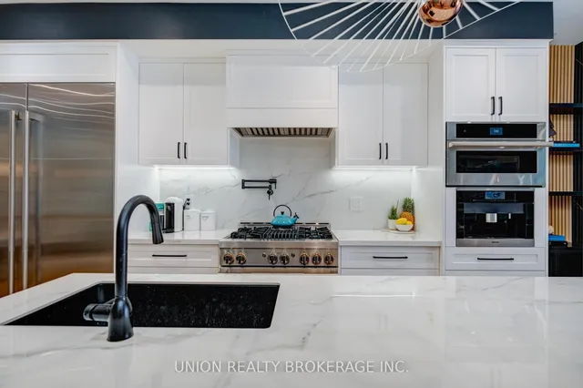 Additional image 8 of 59 Glen Manor Dr