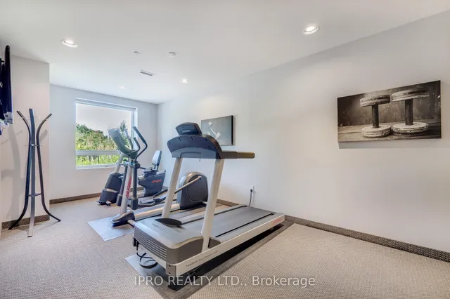 Additional image 34 of 33 Whitmer St Unit 112