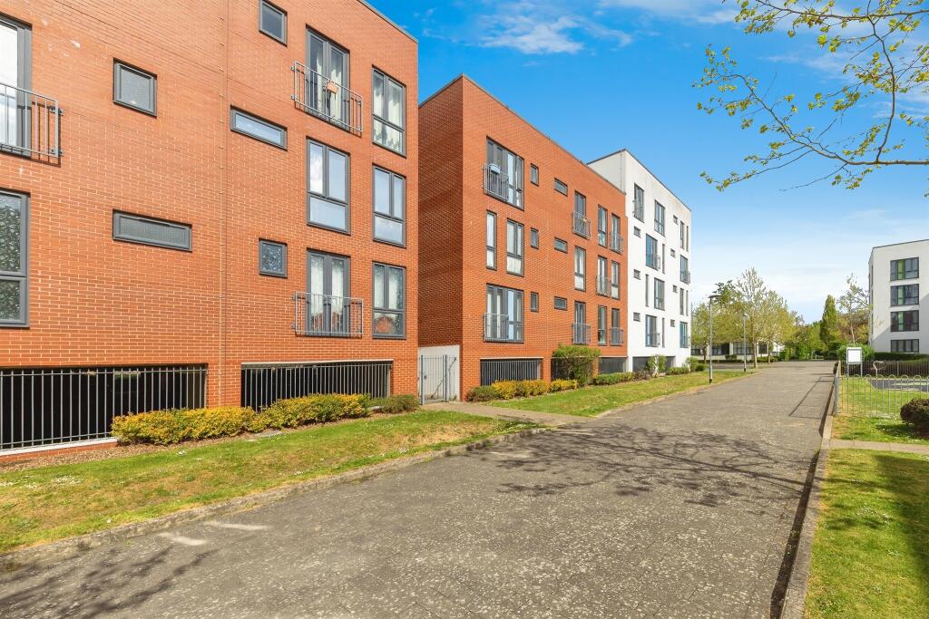 Additional image 17 of Otto Road, Welwyn Garden City