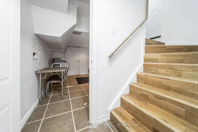 Additional image 42 of 60 Mistdale Cres