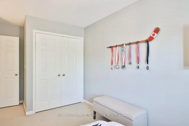 Additional image 26 of 4245 Cole Cres