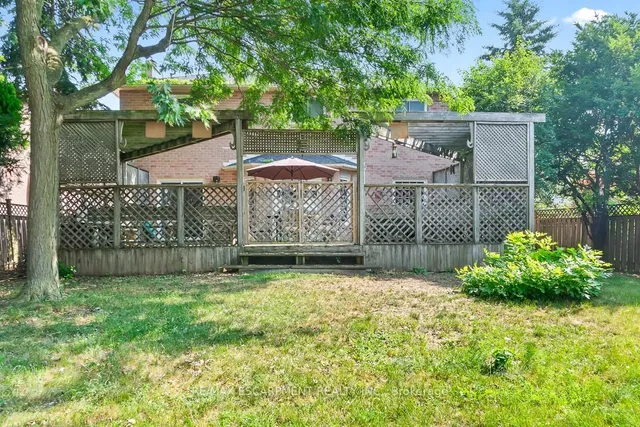 Additional image 45 of 411 Freeman Cres