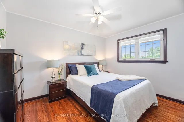 Additional image 22 of 1549 Royal York Rd