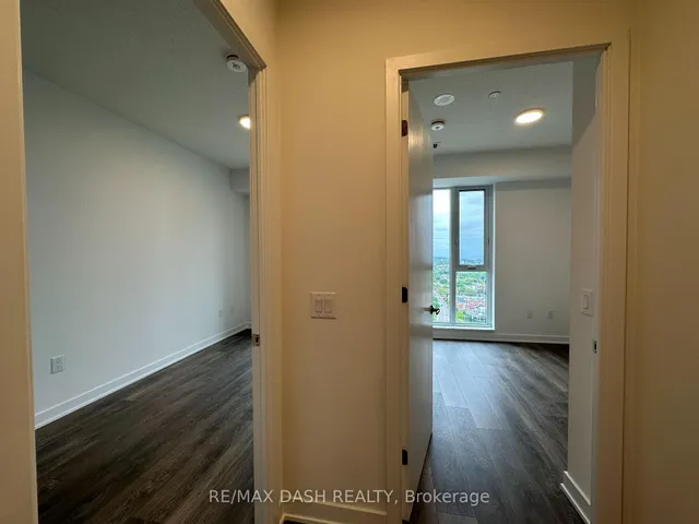 Additional image 8 of 130 River St Unit 2402